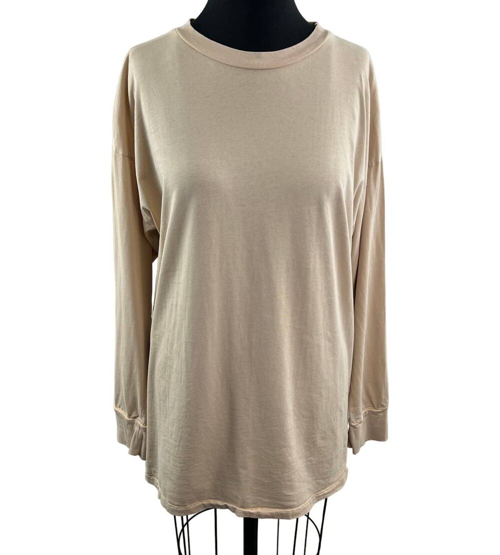 ARITZIA Wilfred Free Tan Beige Oversized Long Sleeve Tee Shirt Relaxed Top M